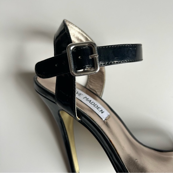 Slightly Used | Steve Madden | Black Strap Heels | Size 7 - Picture 6 of 9